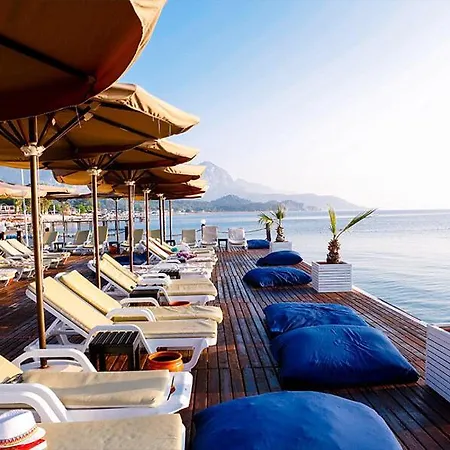 Kemer 5*