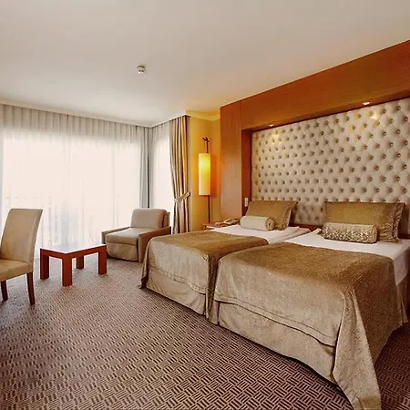 Kemer 5*